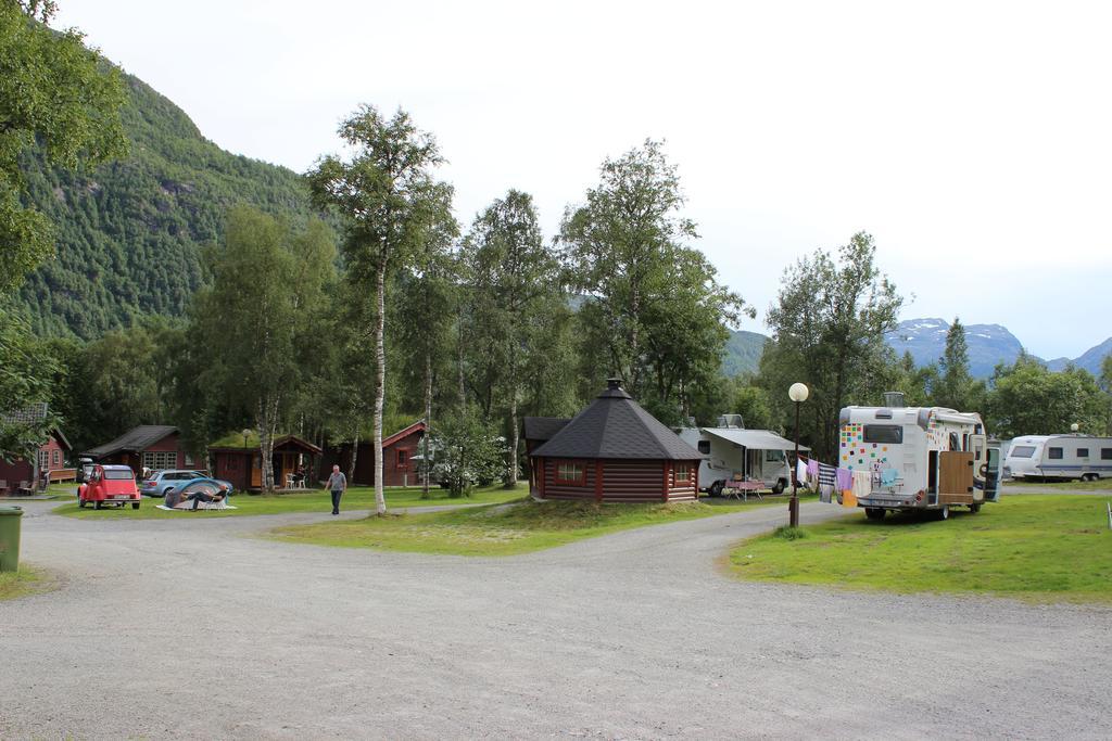 Skysstasjonen Cottages Røldal Екстериор снимка