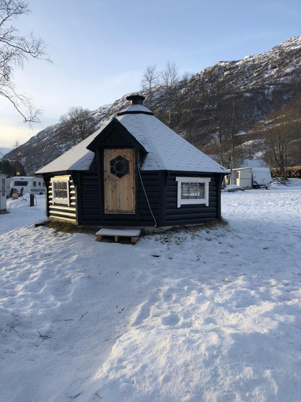 Skysstasjonen Cottages Røldal Екстериор снимка